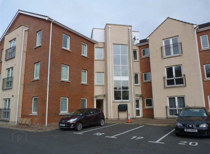 2 Shandon Manor, 15 Clara Road, Belfast, BT5 6FN