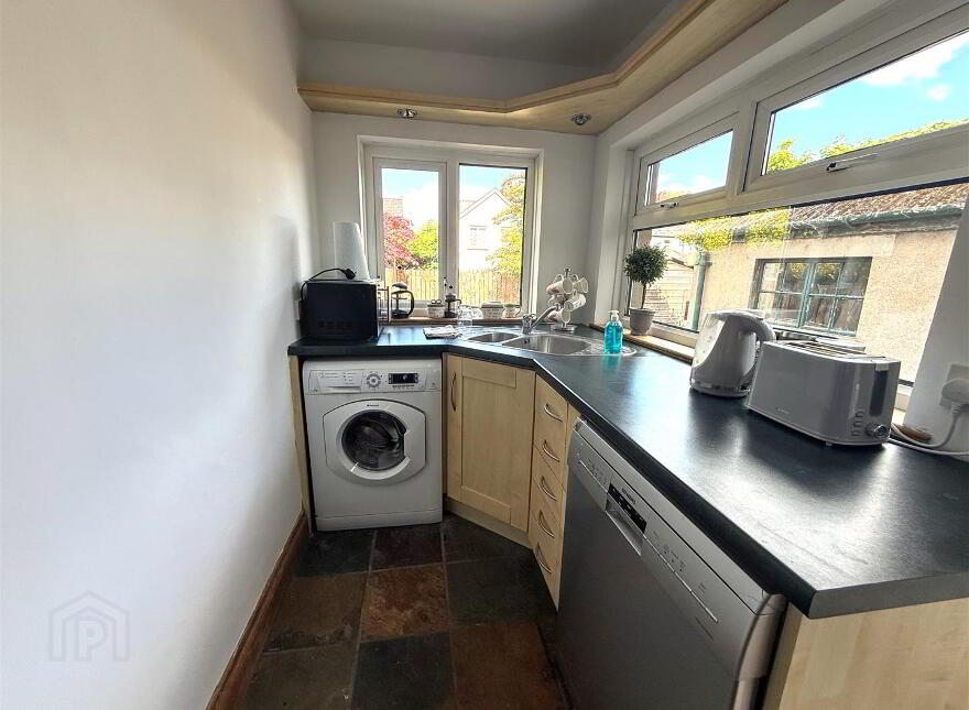 11 Donegall Park, Belfast, BT10 0HH