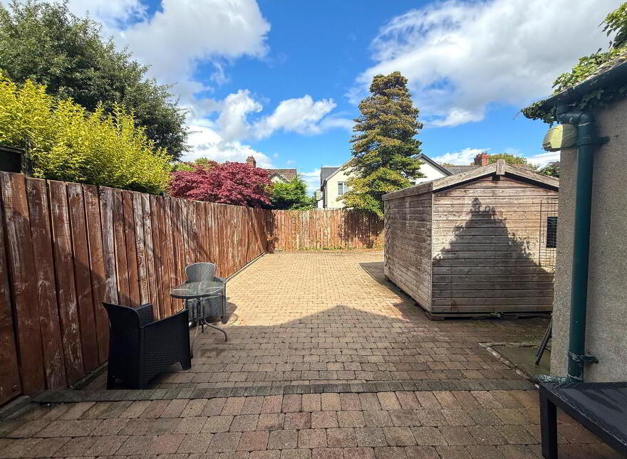 11 Donegall Park, Belfast, BT10 0HH