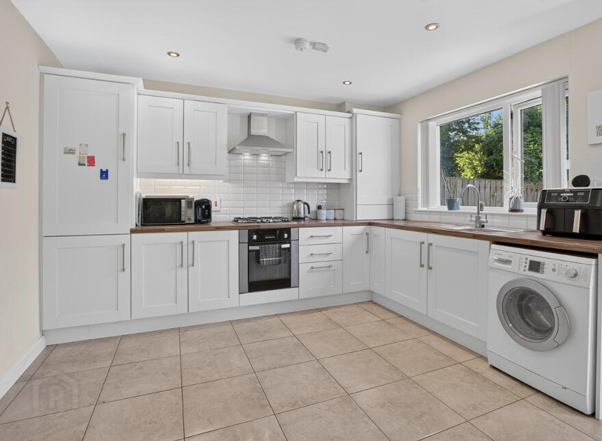 17 Leighinmohr Crescent, Ballymena, BT42 2FB