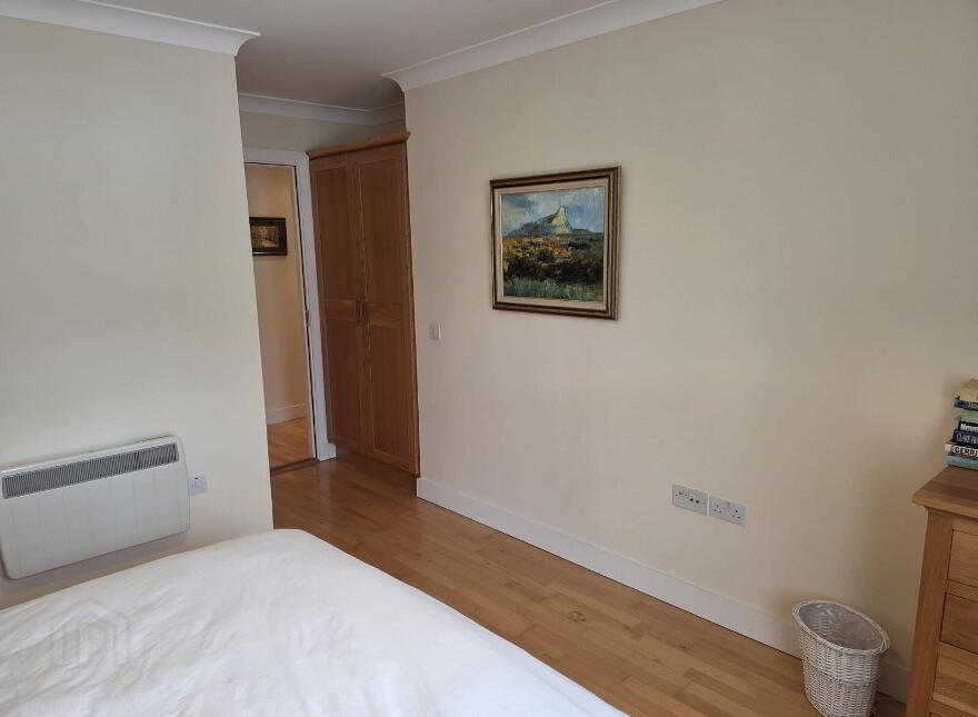 Apartment 2 Harbour View, Market Square, Clifden, H71CH24