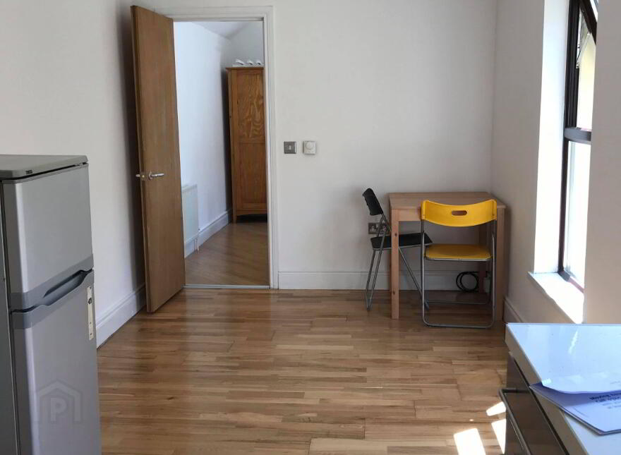 B, 23 Gray's Hill, Bangor, BT20 3BB