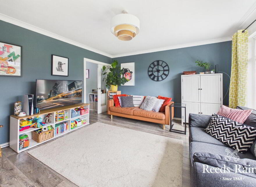 25 Henderson Drive, Bangor, BT19 1NR