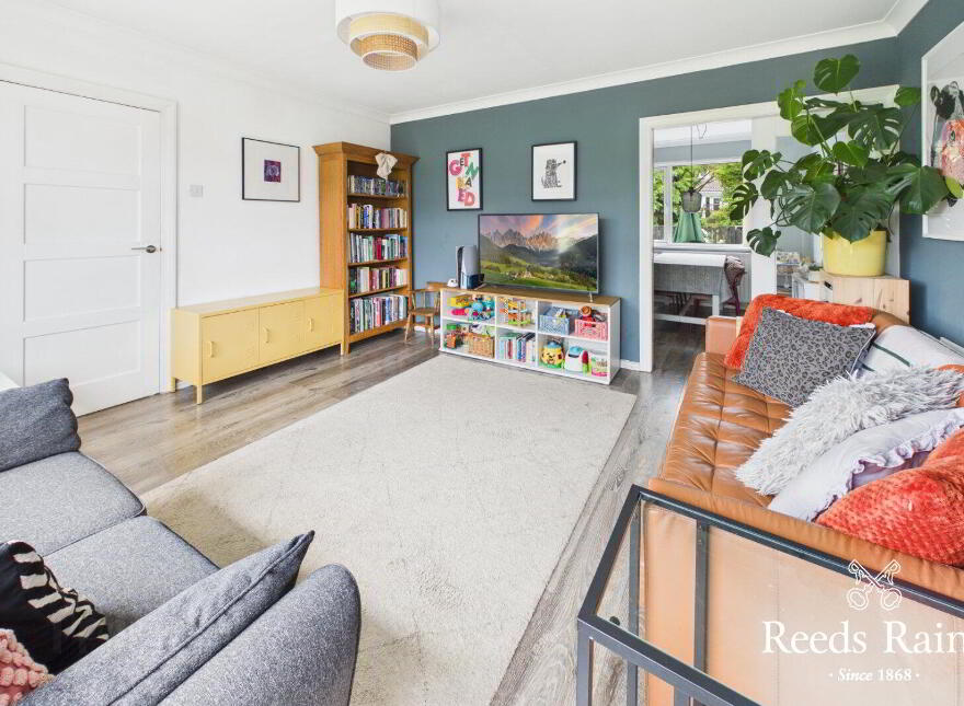 25 Henderson Drive, Bangor, BT19 1NR