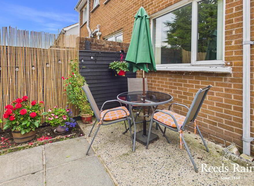 25 Henderson Drive, Bangor, BT19 1NR