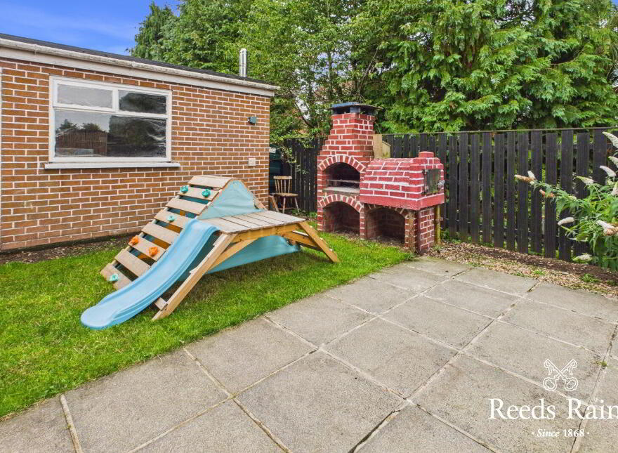 25 Henderson Drive, Bangor, BT19 1NR