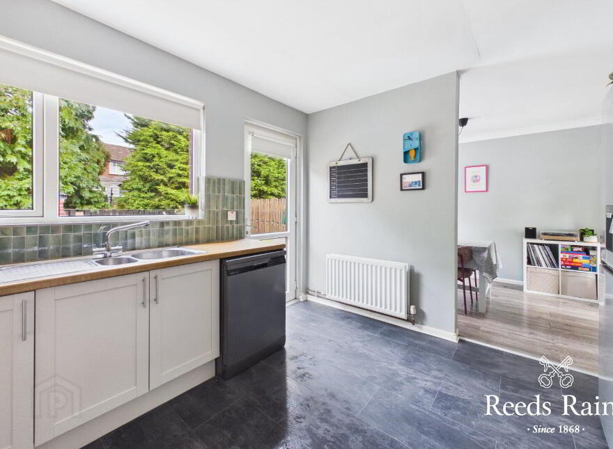 25 Henderson Drive, Bangor, BT19 1NR
