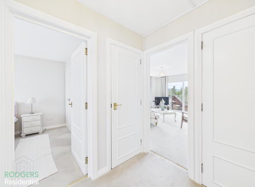 Apt 16, St. Helens Court, High Street, Holywood, BT18 9SS