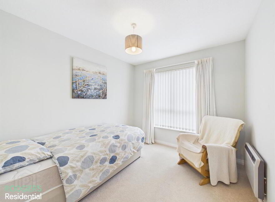 Apt 16, St. Helens Court, High Street, Holywood, BT18 9SS