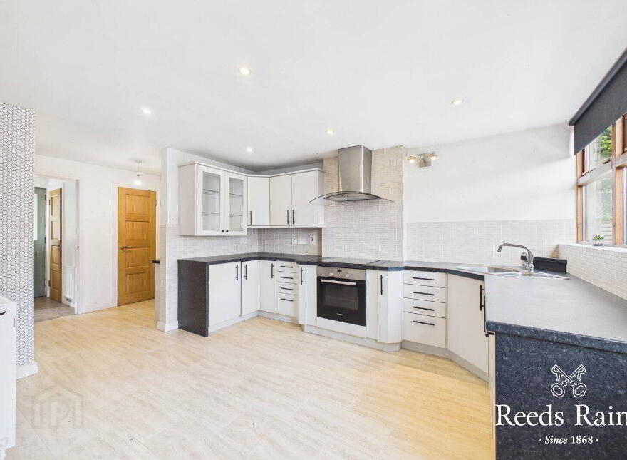 1 Upperlands Walk, Belfast, BT5 7RW