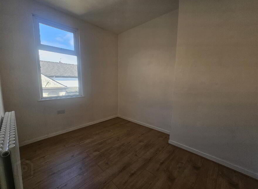 49 Eia Street, Belfast, BT14 6BT