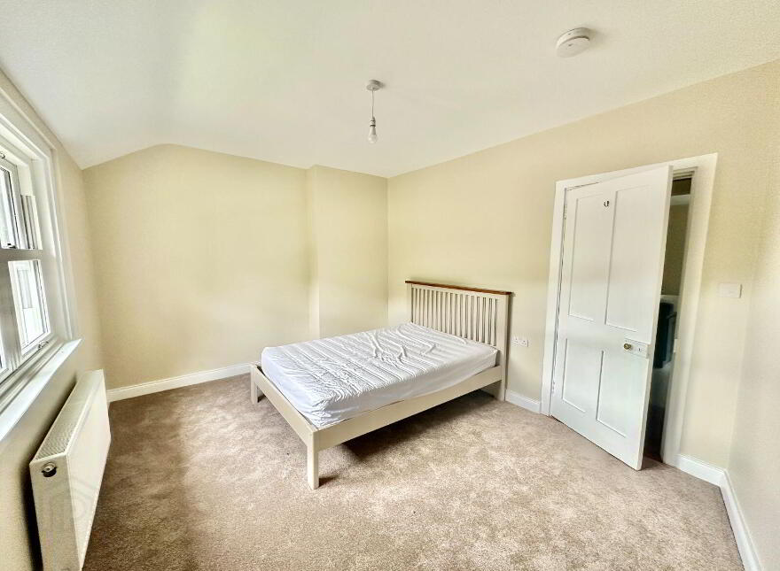 4 Fairgreen, Analore Street, Clones, H23A372