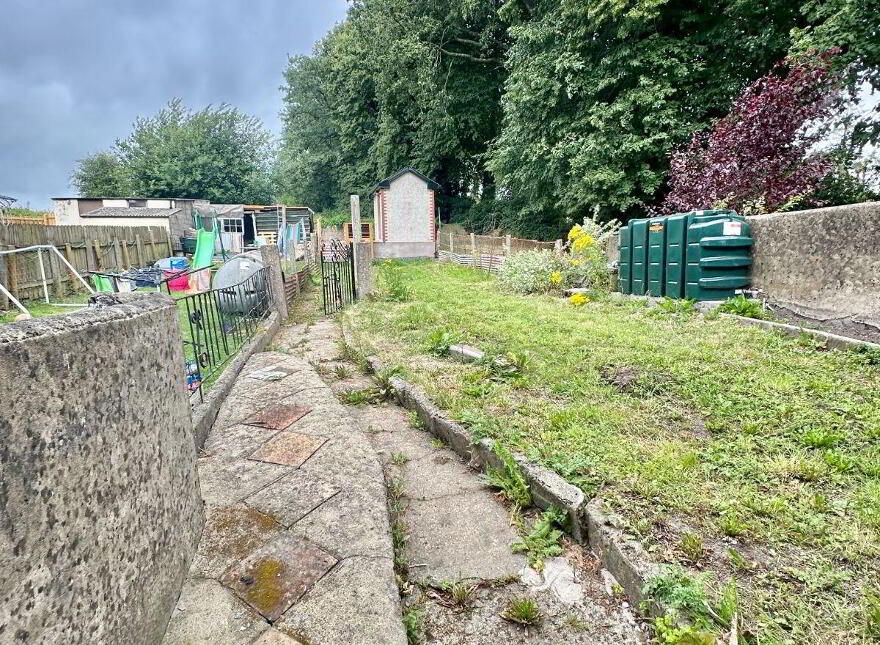 4 Fairgreen, Analore Street, Clones, H23A372