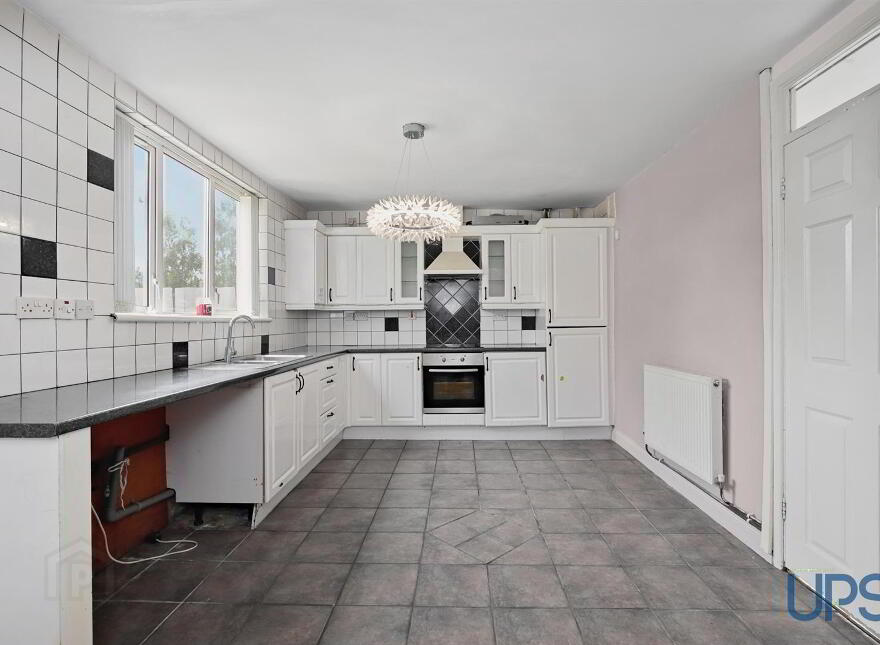 49 Broom Park, Stewartstown Road, Belfast, BT17 0DN