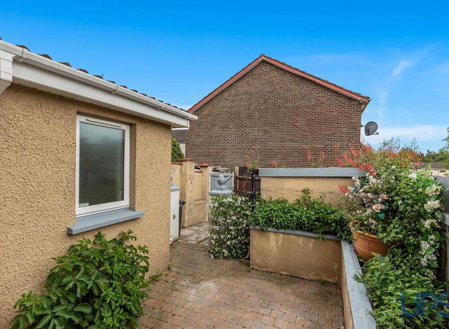 49 Broom Park, Stewartstown Road, Belfast, BT17 0DN