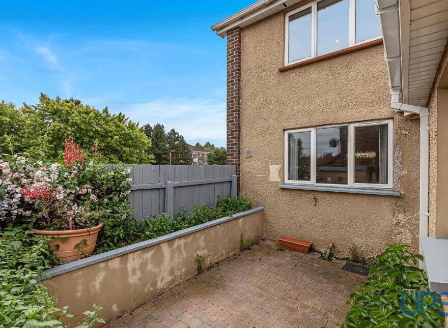 49 Broom Park, Stewartstown Road, Belfast, BT17 0DN