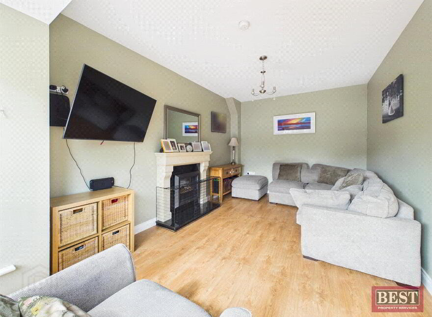 90 Carneyhough Court, Newry, BT34 2TW