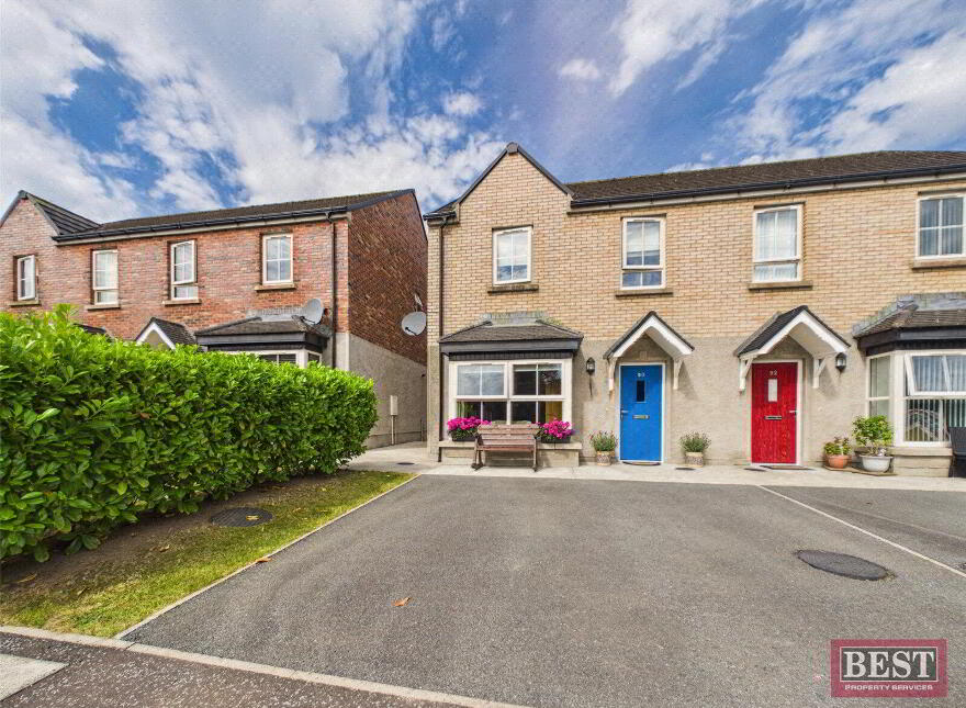 90 Carneyhough Court, Newry, BT34 2TW
