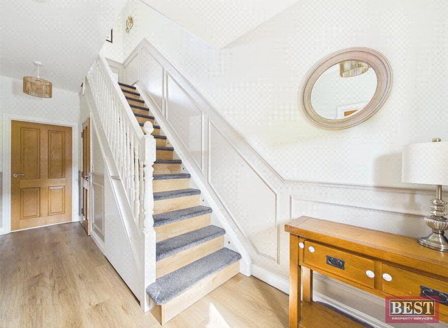 90 Carneyhough Court, Newry, BT34 2TW