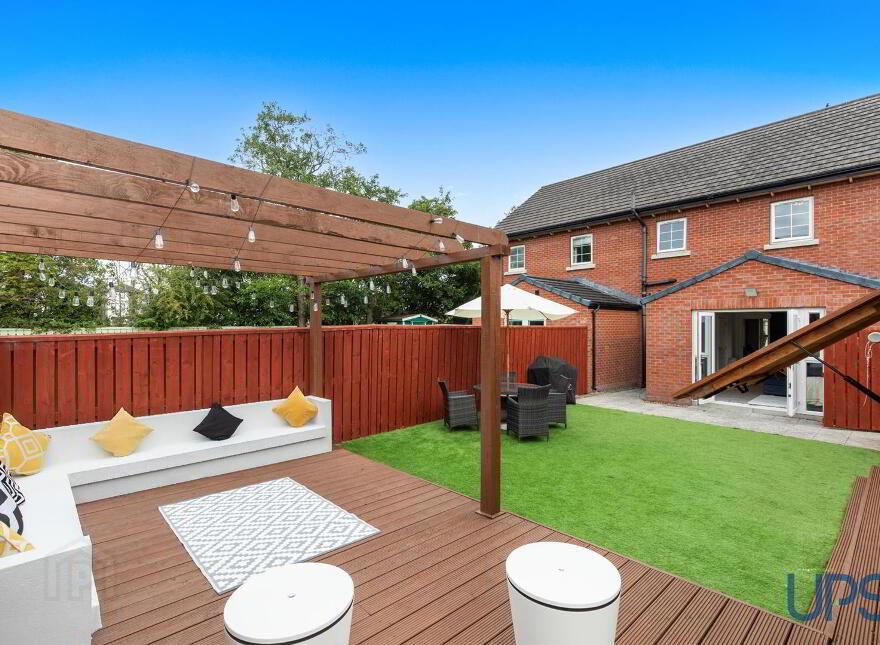 7 Meadow Way, Lisburn, BT28 3RJ