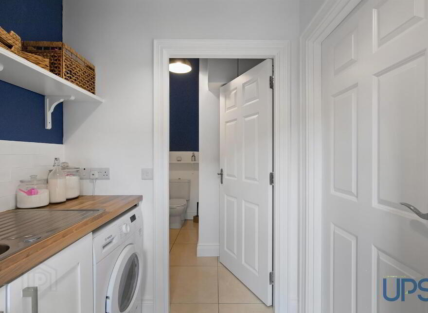 7 Meadow Way, Lisburn, BT28 3RJ