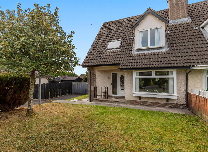 26 Lagmore Downs, Stewartstown Road, Dunmurry, Belfast, BT17 0TB