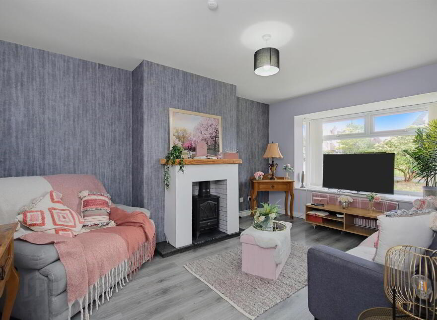 26 Lagmore Downs, Stewartstown Road, Dunmurry, Belfast, BT17 0TB