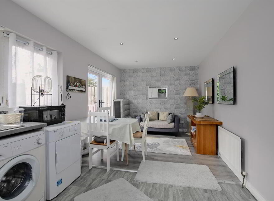 26 Lagmore Downs, Stewartstown Road, Dunmurry, Belfast, BT17 0TB