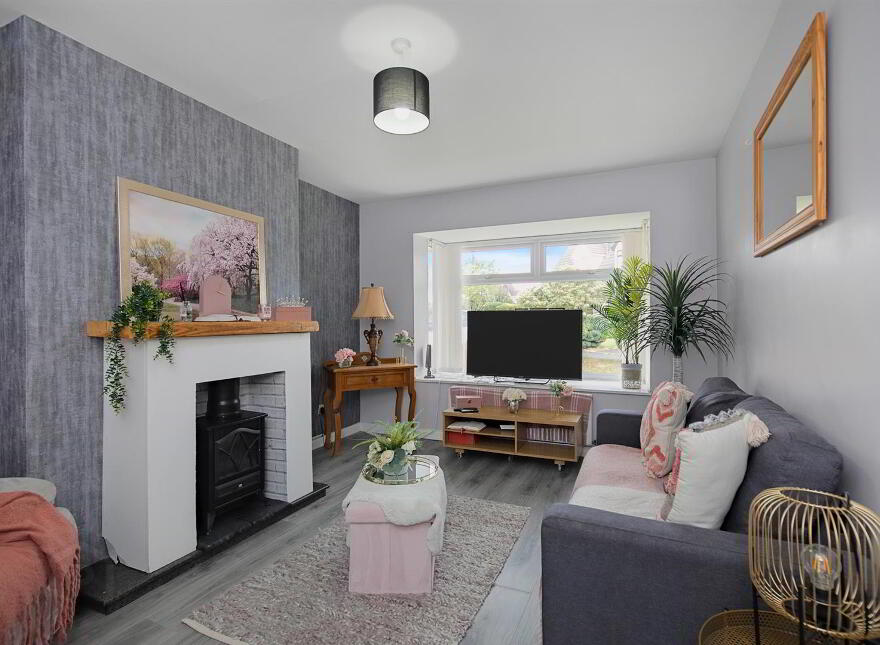 26 Lagmore Downs, Stewartstown Road, Dunmurry, Belfast, BT17 0TB