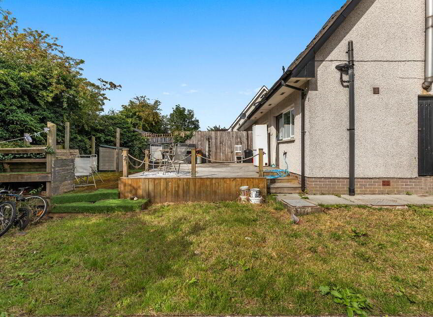 26 Lagmore Downs, Stewartstown Road, Dunmurry, Belfast, BT17 0TB