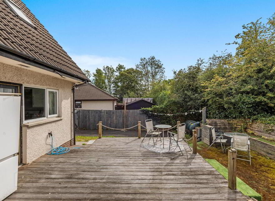 26 Lagmore Downs, Stewartstown Road, Dunmurry, Belfast, BT17 0TB
