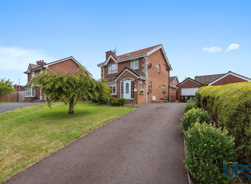 147 Lagmore Dale, Stewartstown Road, Dunmurry, Belfast, BT17 0TF