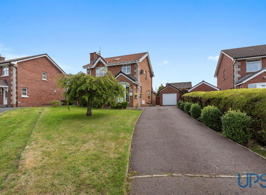 147 Lagmore Dale, Stewartstown Road, Dunmurry, Belfast, BT17 0TF