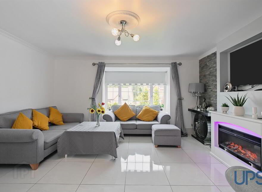 147 Lagmore Dale, Stewartstown Road, Dunmurry, Belfast, BT17 0TF