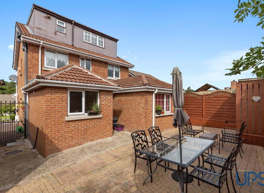 147 Lagmore Dale, Stewartstown Road, Dunmurry, Belfast, BT17 0TF