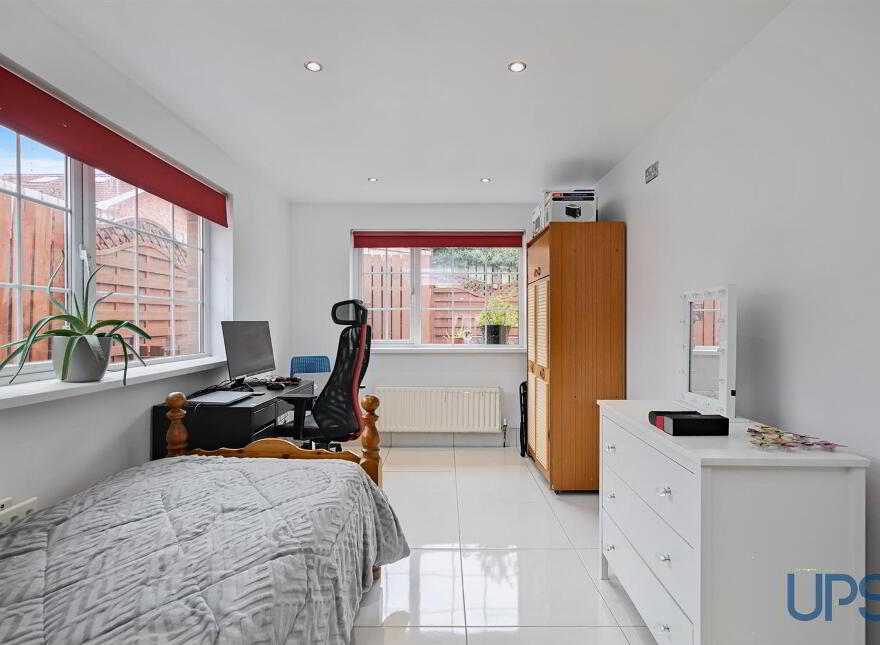 147 Lagmore Dale, Stewartstown Road, Dunmurry, Belfast, BT17 0TF