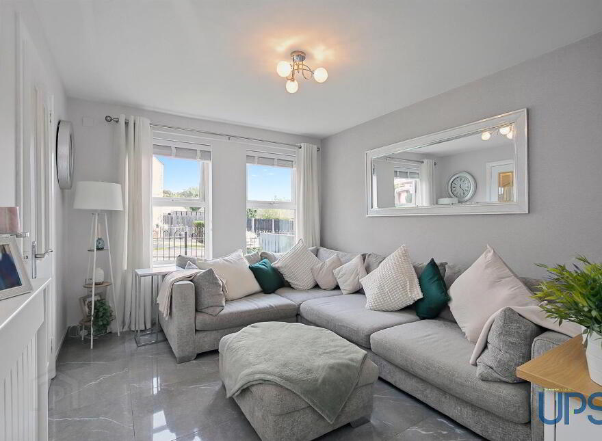 9 Lagmore Rise, Dunmurry, Belfast, BT17 0GG
