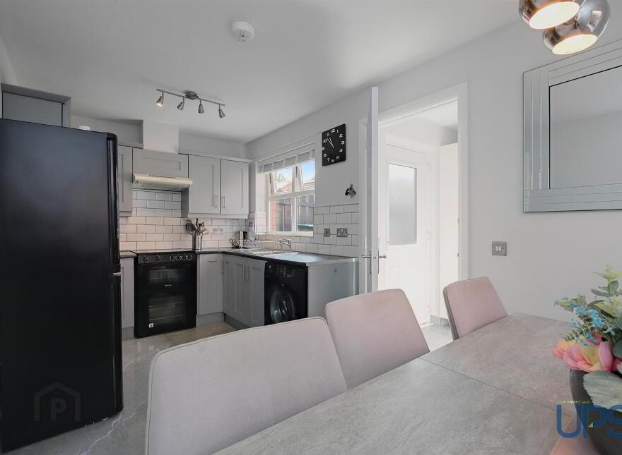 9 Lagmore Rise, Dunmurry, Belfast, BT17 0GG