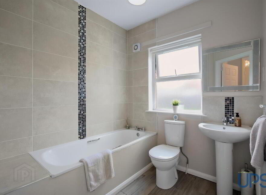 9 Lagmore Rise, Dunmurry, Belfast, BT17 0GG