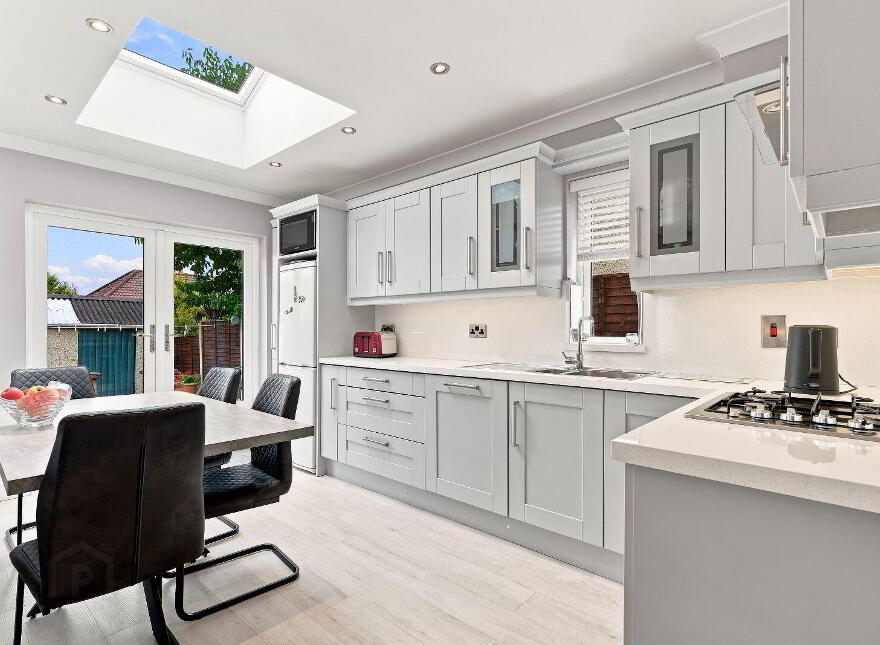 16 Brides Glen Park, Swords, K67VW99