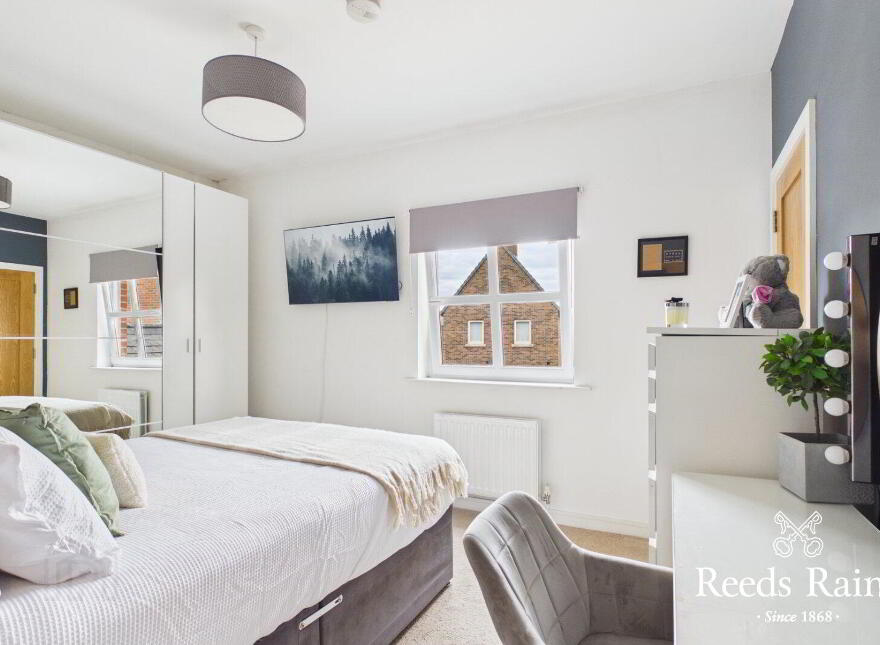 5 Lady Wallace Forge, Lisburn, BT28 3WQ
