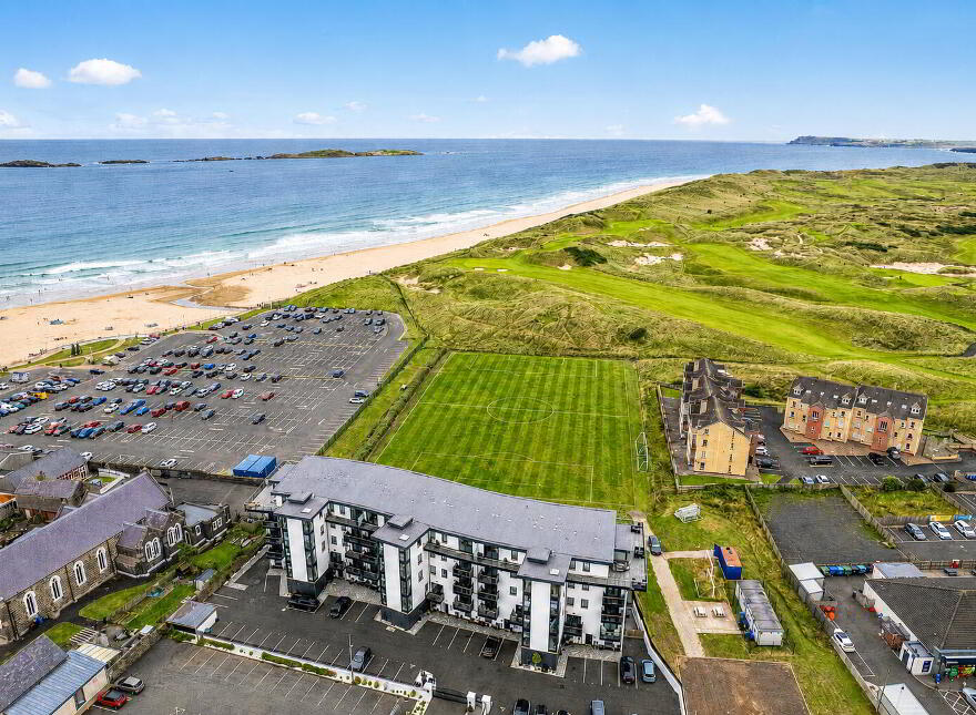 Apartment 4 Curran Gate 115 Causeway Street, Portrush, BT56 8RZ