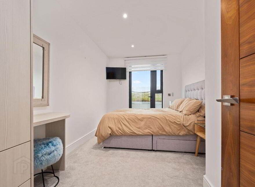 Apartment 4 Curran Gate 115 Causeway Street, Portrush, BT56 8RZ