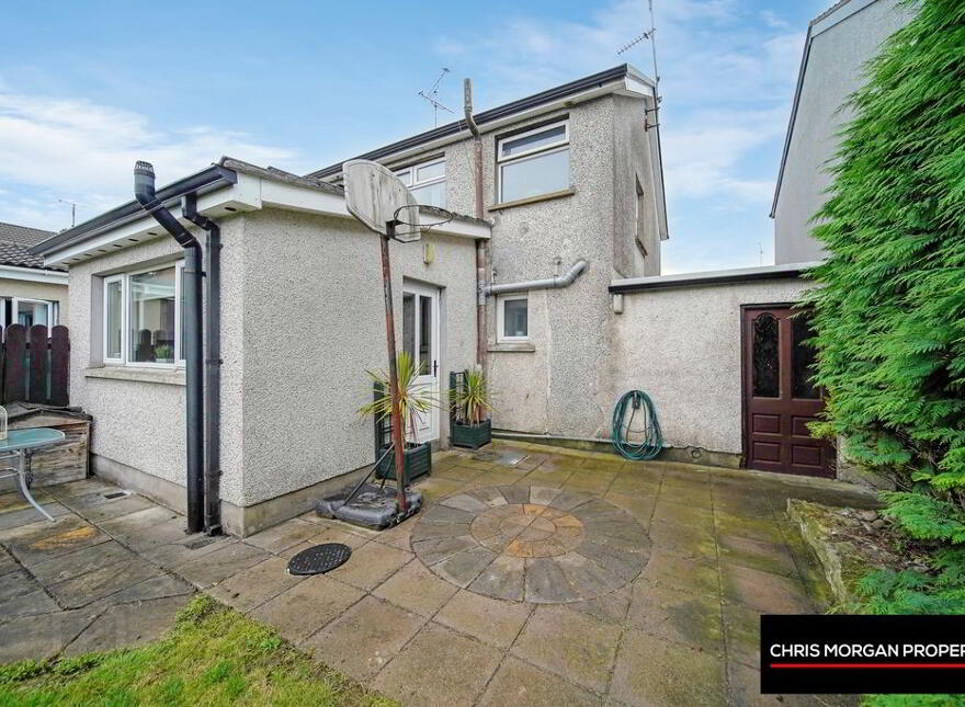 15 Roan Park, Eglish, Dungannon, BT70 1NB
