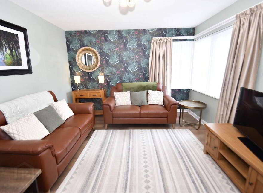 Apt 8, Castleton Court, Osborne Park, Lisburn Road, Belfast, BT9 6HA