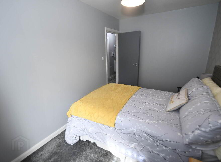 Apt 8, Castleton Court, Osborne Park, Lisburn Road, Belfast, BT9 6HA