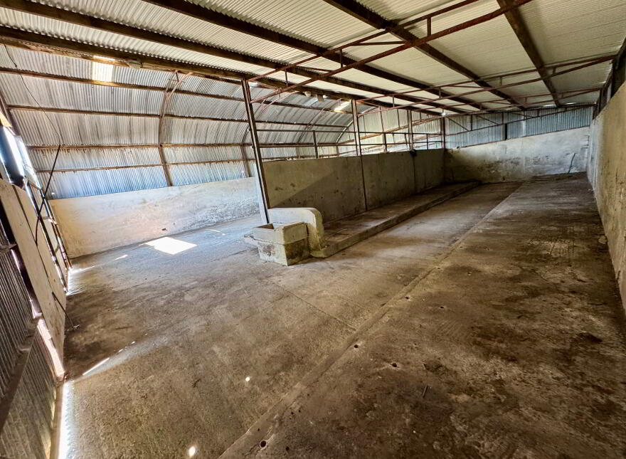 Storage Units At Mooney's Yard, Crosshill Road, Crumlin, BT29 4BQ