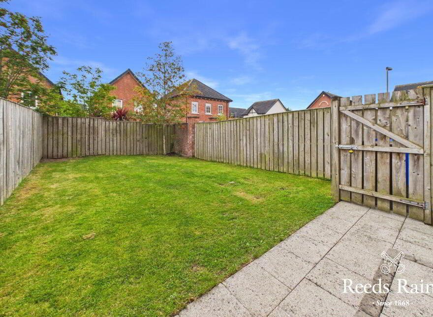 32 Blackwood Avenue, Newtownards, BT23 4XT
