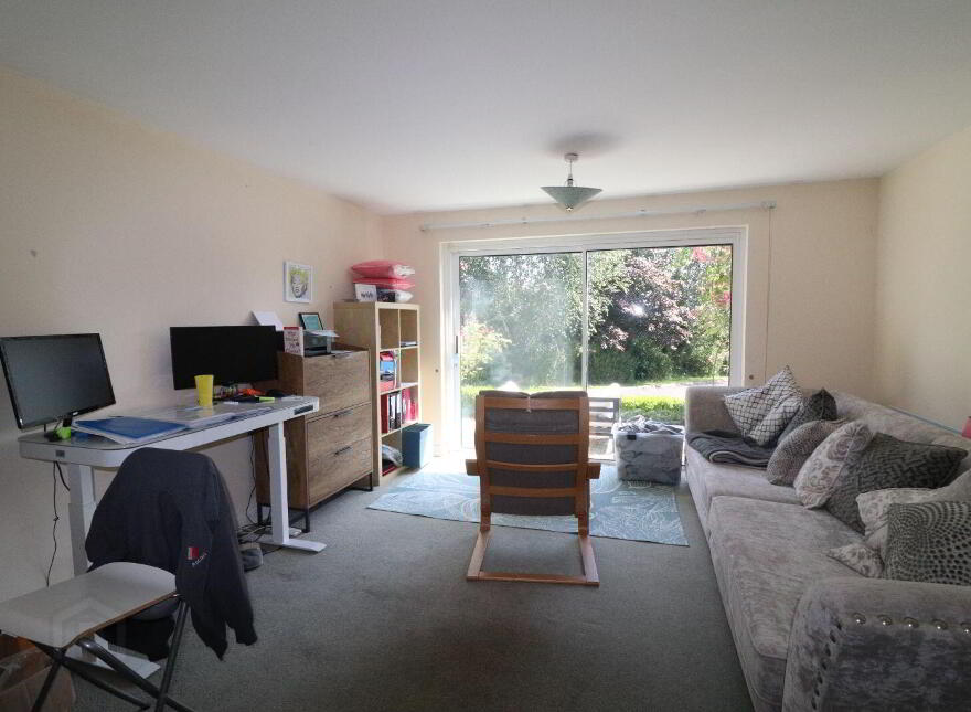 Crofton, Garrynatineel, Ballina, V94WEX4