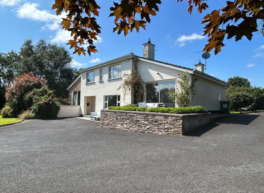 Crofton, Garrynatineel, Ballina, V94WEX4